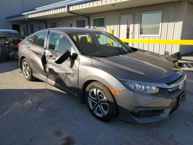 Photo 4 from auction – 2017 HONDA CIVIC LX with VIN 19XFC2F53HE028166