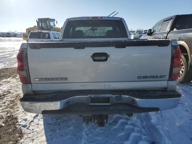 Photo 6 from auction – 2004 CHEVROLET SILVERADO with VIN 2GCEC19T741139620