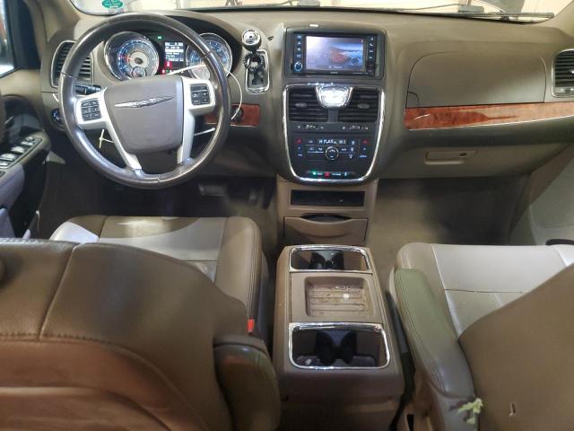 Photo 8 from auction – 2015 CHRYSLER TOWN & COU with VIN 2C4RC1BG5FR560805
