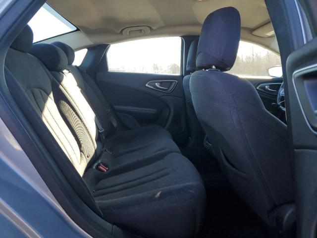 Photo 10 from auction – 2015 CHRYSLER 200 LIMITE with VIN 1C3CCCAB1FN575245