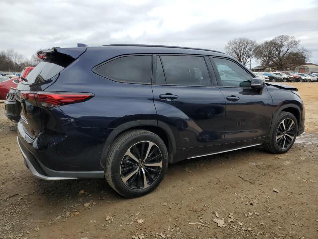 Снимка 3 от търг – 2021 TOYOTA HIGHLANDER с VIN 5TDJZRAH2MS052140