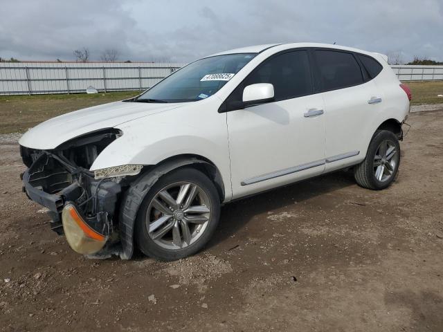 NISSAN ROGUE S 2011 with VIN JN8AS5MV0BW263143 - Photo from auction