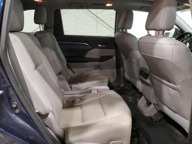 Photo 11 from auction – 2016 TOYOTA HIGHLANDER with VIN 5TDDCRFH2GS020400