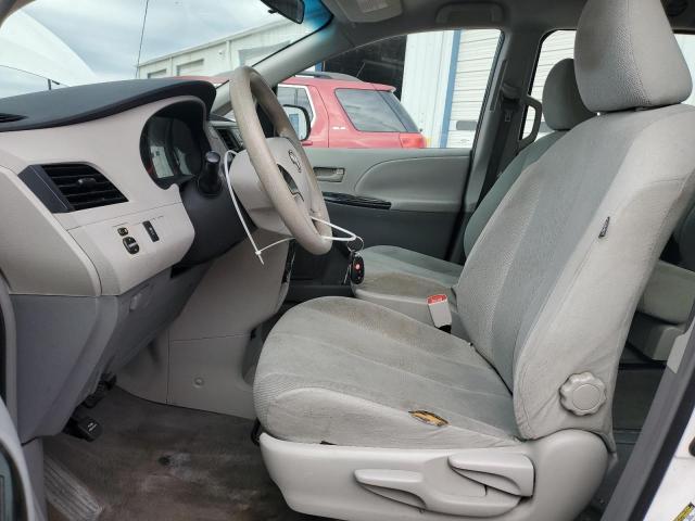 Photo 7 from auction – 2011 TOYOTA SIENNA with VIN 5TDZK3DC8BS081241