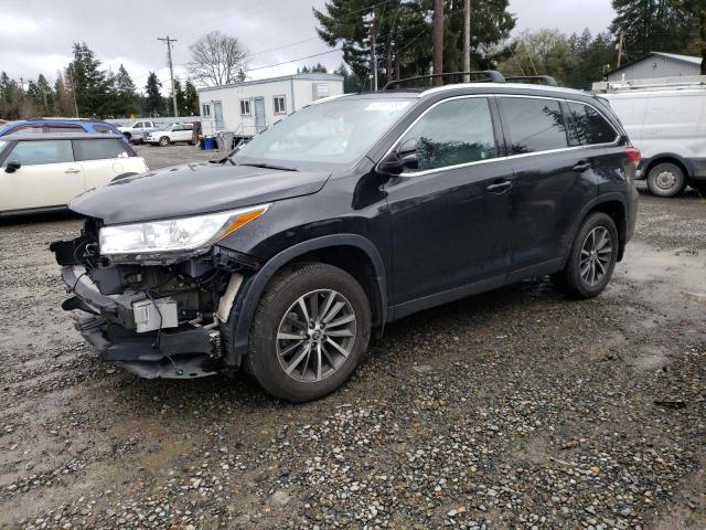 TOYOTA HIGHLANDER 2019 with VIN 5TDJZRFH4KS746883 - Photo from auction