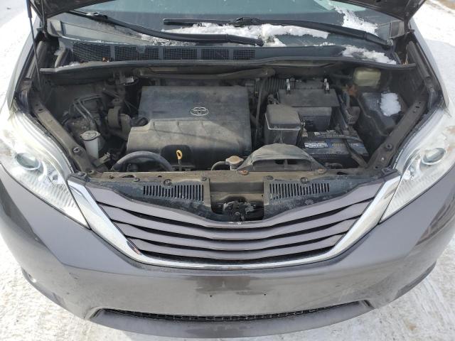 Photo 12 from auction – 2015 TOYOTA SIENNA LE with VIN 5TDKK3DC3FS670625