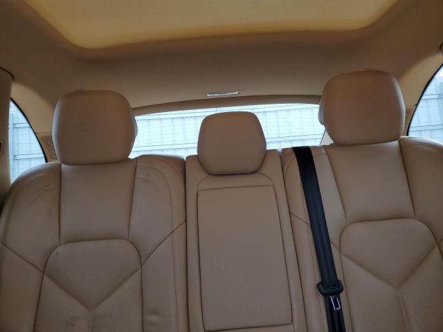 Photo 10 from auction – 2017 PORSCHE CAYENNE with VIN WP1AA2A2XHKA81326