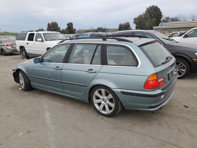 Photo 2 from auction – 2003 BMW 325 IT with VIN WBAEN33443PC12127