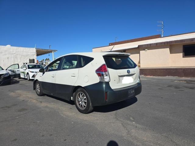 Photo 3 from auction – 2015 TOYOTA PRIUS V with VIN JTDZN3EU3FJ024933