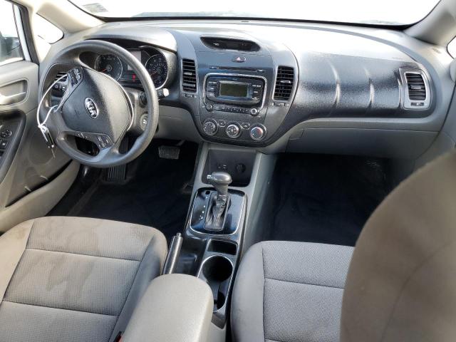 Photo 8 from auction – 2018 KIA FORTE LX with VIN 3KPFK4A72JE241901