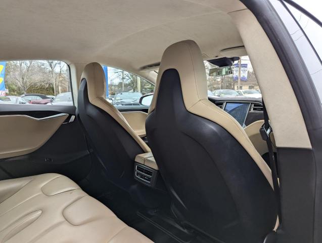 Photo 7 from auction – 2015 TESLA MODEL S with VIN 5YJSA1E29FF109668