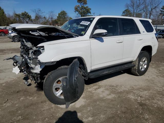 TOYOTA 4RUNNER SR 2015 with VIN JTEBU5JR2F5229844 - Photo from auction