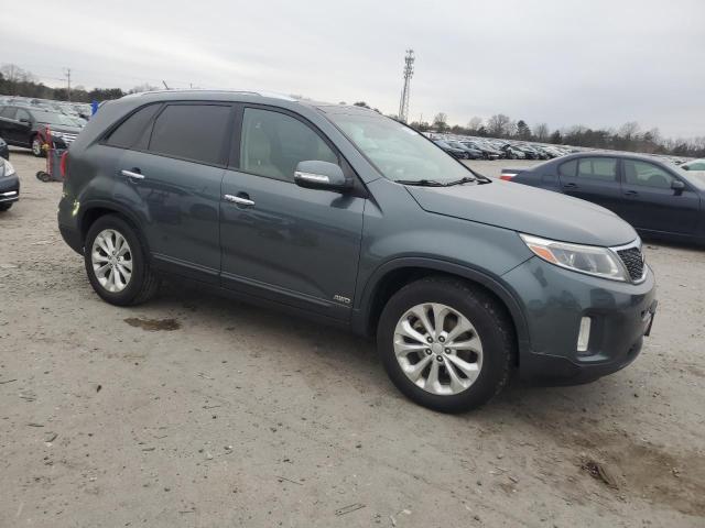 Photo 4 from auction – 2014 KIA SORENTO EX with VIN 5XYKUDA72EG474730
