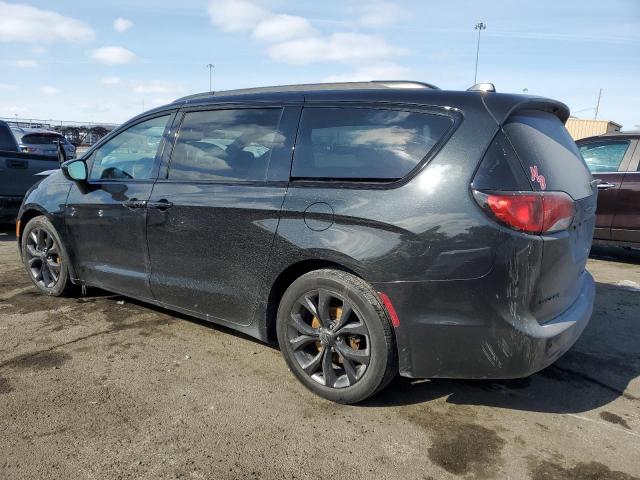 Photo 2 from auction – 2018 CHRYSLER PACIFICA T with VIN 2C4RC1BG2JR229141
