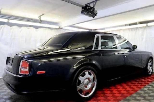 Photo 3 from auction – 2007 ROLLS-ROYCE PHANTOM with VIN SCA1S68547UX08408