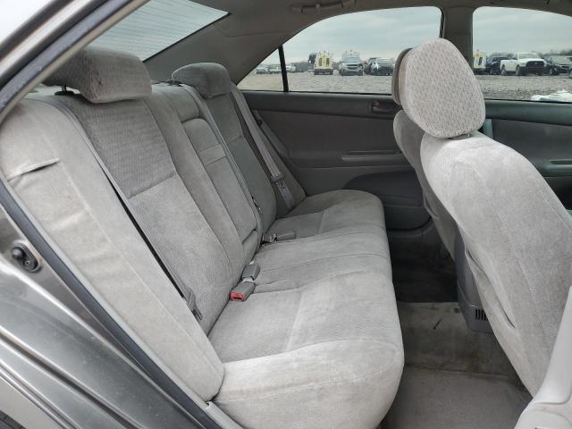 Photo 10 from auction – 2002 TOYOTA CAMRY LE with VIN JTDBE32K920006070