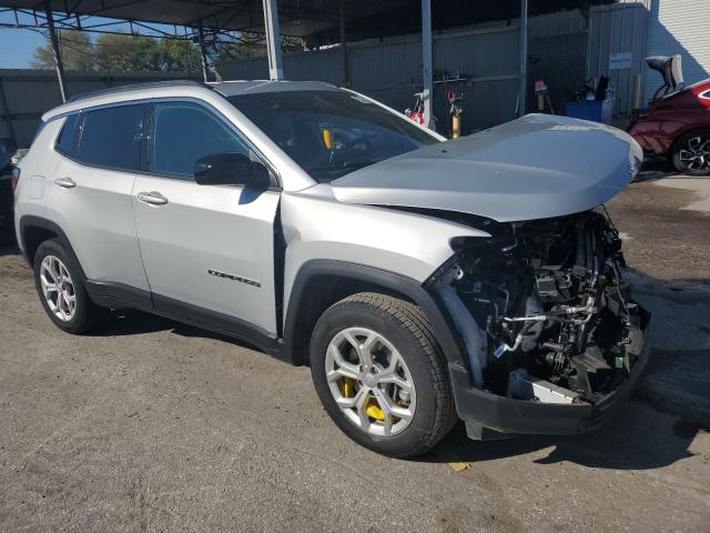 Фото 4 с аукциона – 2024 JEEP COMPASS LA с VIN 3C4NJDBN7RT113768