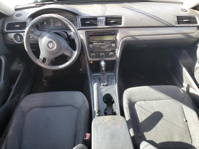 Zdjęcie 8 z aukcji – 2012 VOLKSWAGEN PASSAT S z VIN 1VWAP7A32CC005265