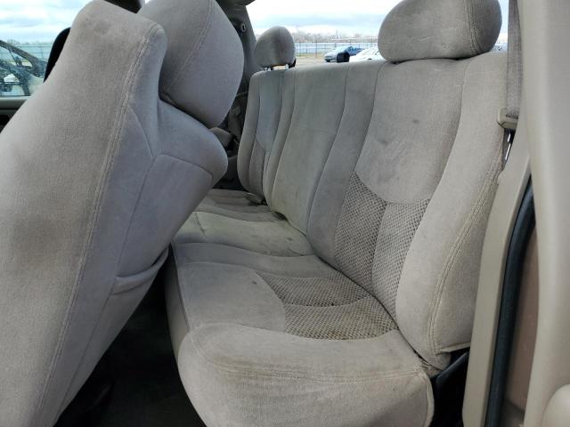 Photo 10 from auction – 2004 CHEVROLET SILVERADO with VIN 1GCEC19T14Z313303