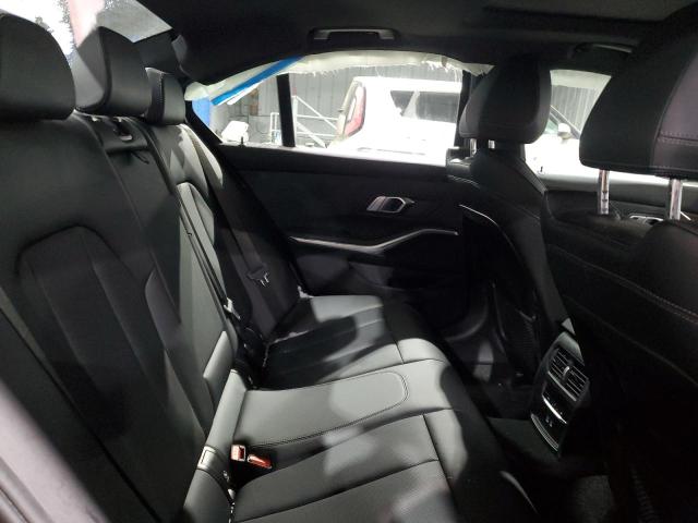 Photo 10 from auction – 2022 BMW 330XI with VIN 3MW5R7J02N8C69694