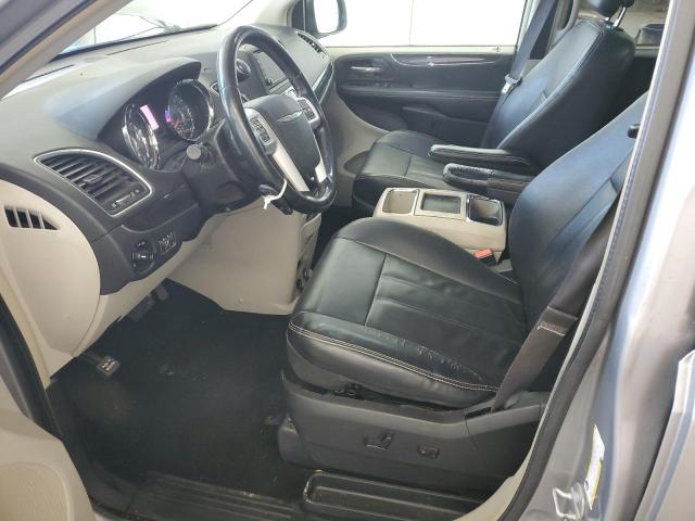 Photo 7 from auction – 2015 CHRYSLER TOWN & COU with VIN 2C4RC1BG7FR562586