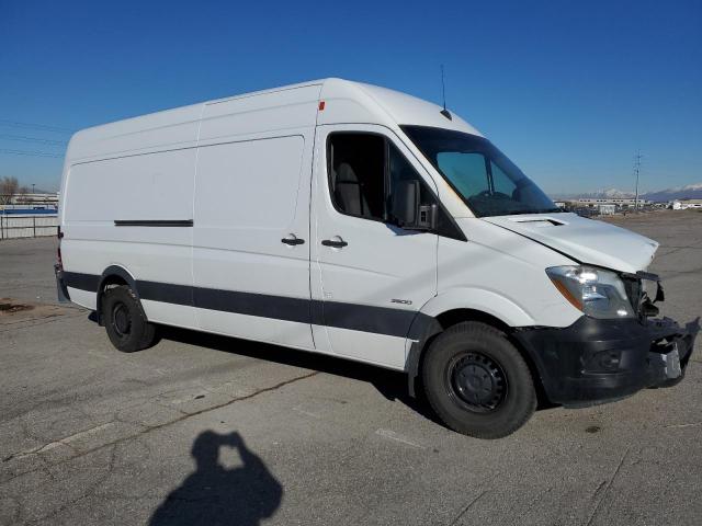 Photo 4 from auction – 2014 FREIGHTLINER SPRINTER with VIN WDYPE8DC5E5926038