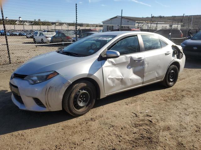 TOYOTA COROLLA L 2015 con VIN 2T1BURHE2FC444061 - Foto de la subasta