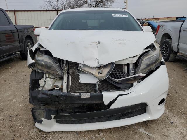 Photo 5 from auction – 2017 TOYOTA SIENNA SE with VIN 5TDXZ3DC5HS851844