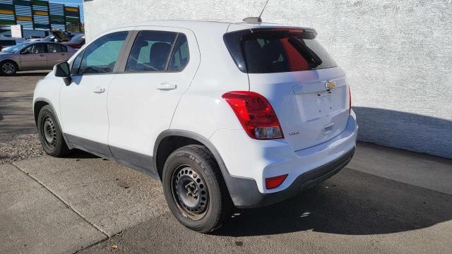 Photo 3 from auction – 2019 CHEVROLET TRAX LS with VIN 3GNCJKSBXKL115304