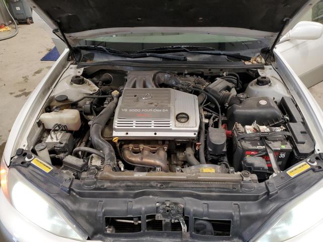 Снимка 11 от търг – 2001 LEXUS ES 300 с VIN JT8BF28G710320436