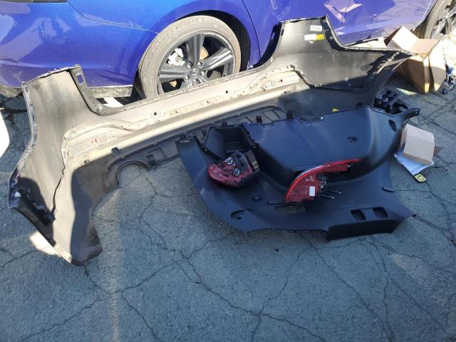 Photo 13 from auction – 2016 KIA SORENTO LX with VIN 5XYPG4A33GG018345