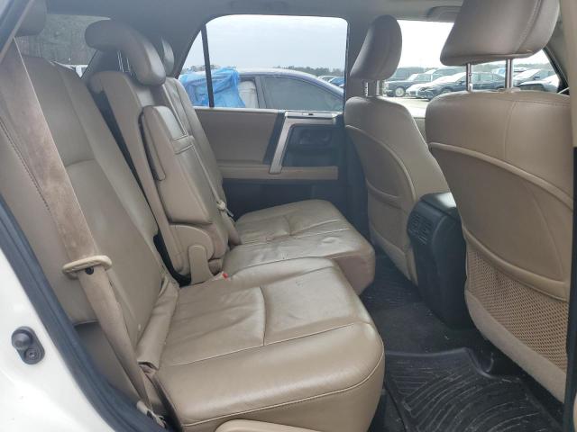 Photo 11 from auction – 2010 TOYOTA 4RUNNER SR with VIN JTEBU5JR2A5029880