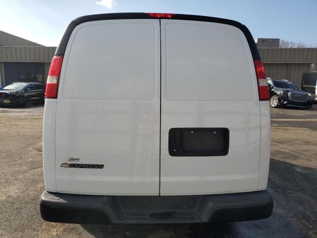 Photo 6 from auction – 2017 CHEVROLET EXPRESS G2 with VIN 1GCWGAFF0H1179332