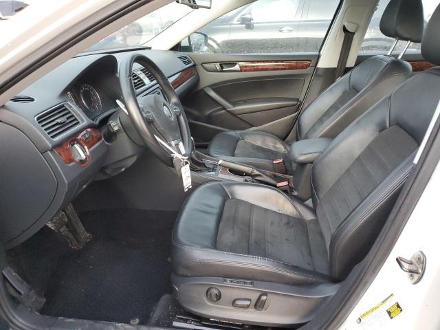 Photo 7 from auction – 2013 VOLKSWAGEN PASSAT SEL with VIN 1VWCP7A34DC070144