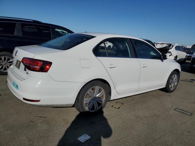Photo 3 from auction – 2017 VOLKSWAGEN JETTA S with VIN 3VW2B7AJ2HM334104