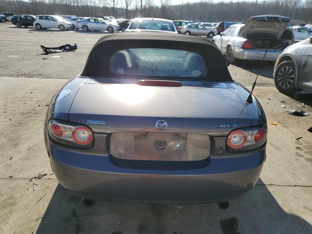 Photo 6 from auction – 2006 MAZDA MX-5 MIATA with VIN JM1NC25F060106494