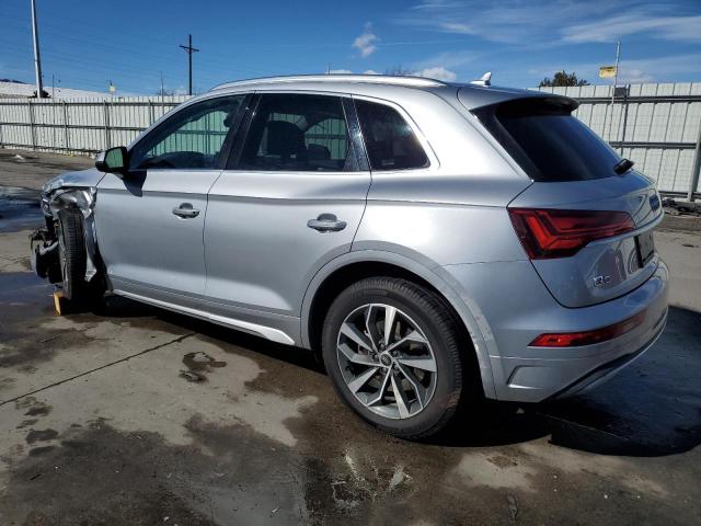 Photo 2 from auction – 2021 AUDI Q5 PREMIUM with VIN WA1AAAFY0M2043357