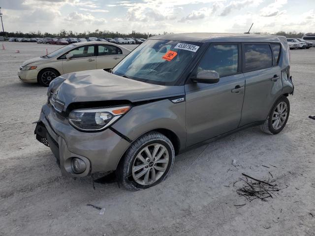 KIA SOUL + 2017 con VIN KNDJP3A58H7500244 - Foto de la subasta