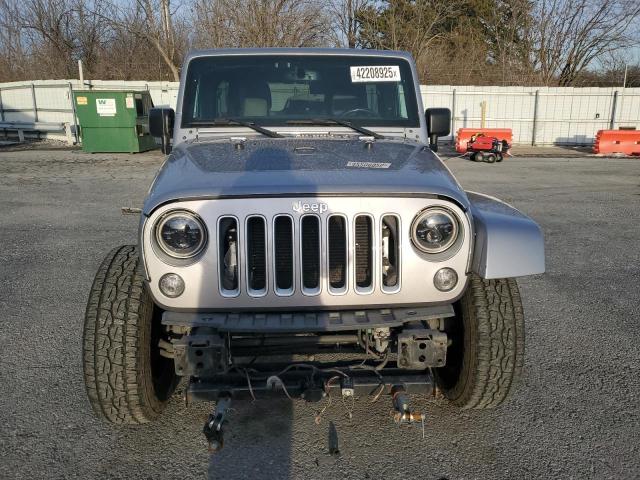 Снимка 5 от търг – 2016 JEEP WRANGLER U с VIN 1C4BJWEG3GL172479