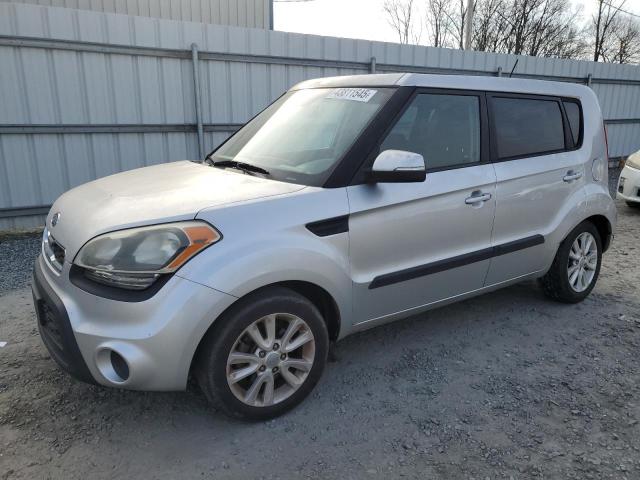 KIA SOUL + 2012 with VIN KNDJT2A60C7413400 - Photo from auction