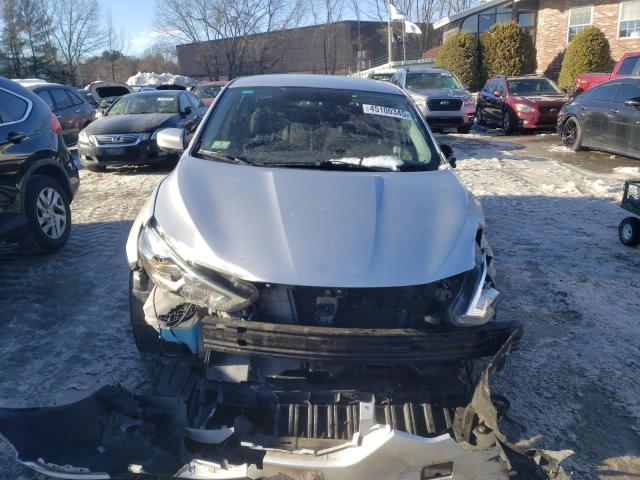 Photo 5 from auction – 2017 NISSAN SENTRA S with VIN 3N1AB7AP8HY255647