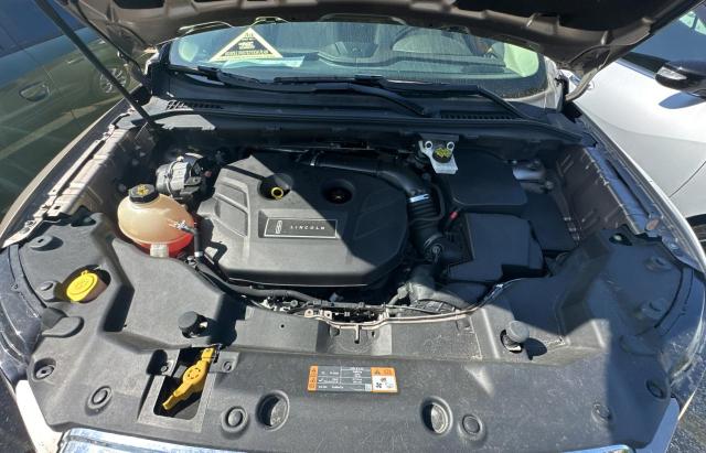 Photo 7 from auction – 2019 LINCOLN MKC SELECT with VIN 5LMCJ2C90KUL47025