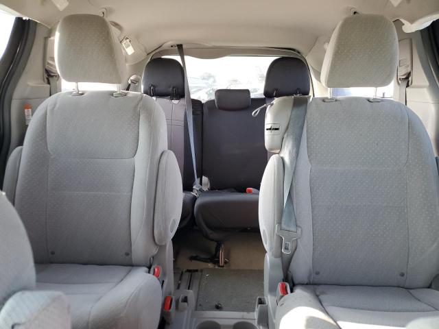 Photo 10 from auction – 2017 TOYOTA SIENNA LE with VIN 5TDKZ3DC9HS787642