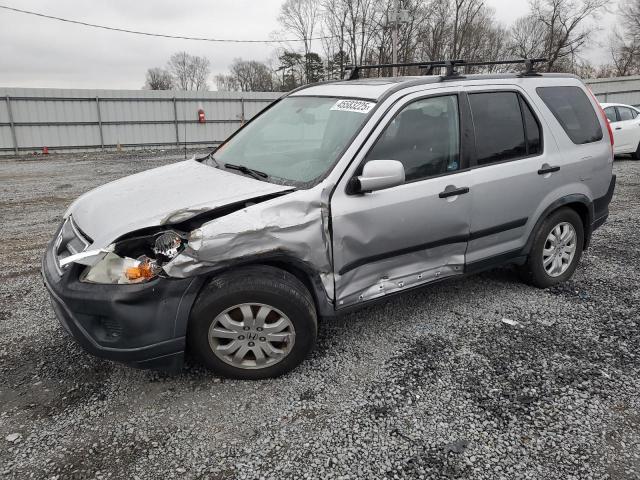 HONDA CR-V EX 2005 with VIN JHLRD77855C043693 - Photo from auction