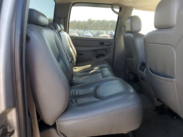 Photo 10 from auction – 2004 CHEVROLET SILVERADO with VIN 1GCHK23U84F221128