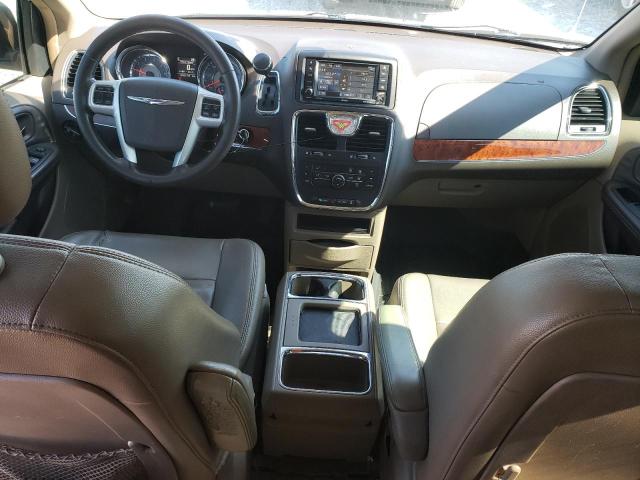 Photo 8 from auction – 2014 CHRYSLER TOWN & COU with VIN 2C4RC1BG2ER193053