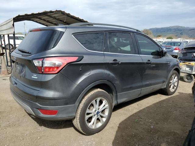 Photo 3 from auction – 2017 FORD ESCAPE SE with VIN 1FMCU0GD4HUC11986