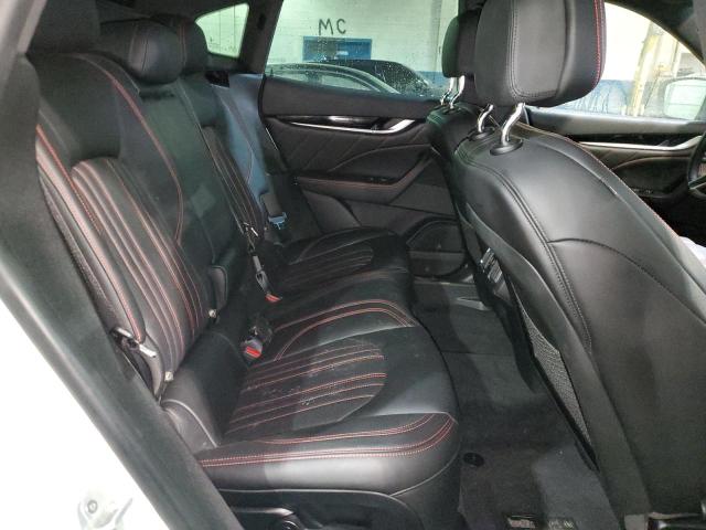 Photo 11 from auction – 2021 MASERATI LEVANTE with VIN ZN661XUA5MX370925