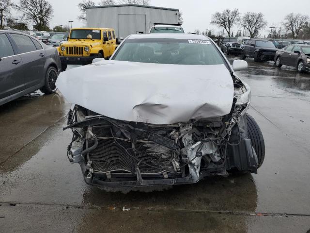 Photo 5 from auction – 2011 TOYOTA CAMRY HYBR with VIN 4T1BB3EK2BU142744