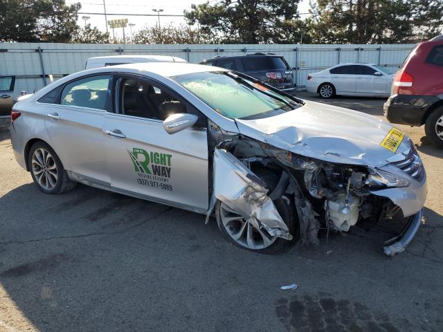 Photo 4 from auction – 2014 HYUNDAI SONATA SE with VIN 5NPEC4AB6EH855350